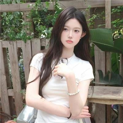 开局教训父皇宠妃